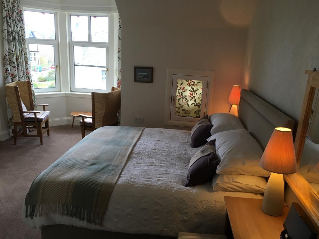 Ronas House Hotel Inverness Buitenkant foto